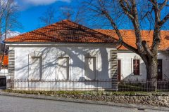Pukanec - architektúra na námestí